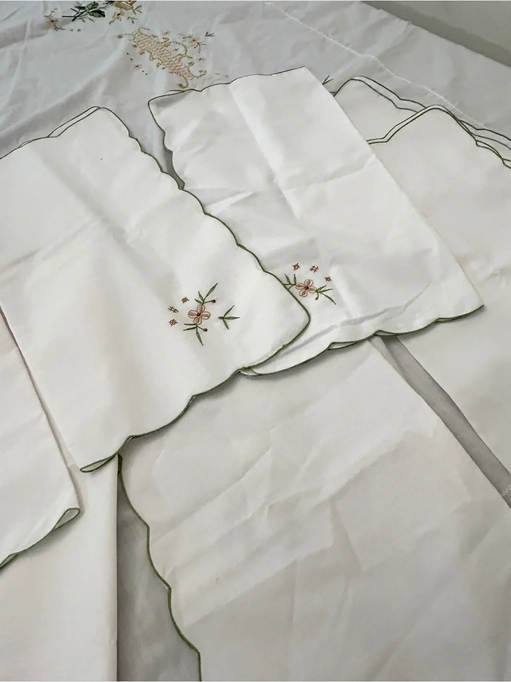 N/A elegant white